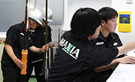 先輩の声